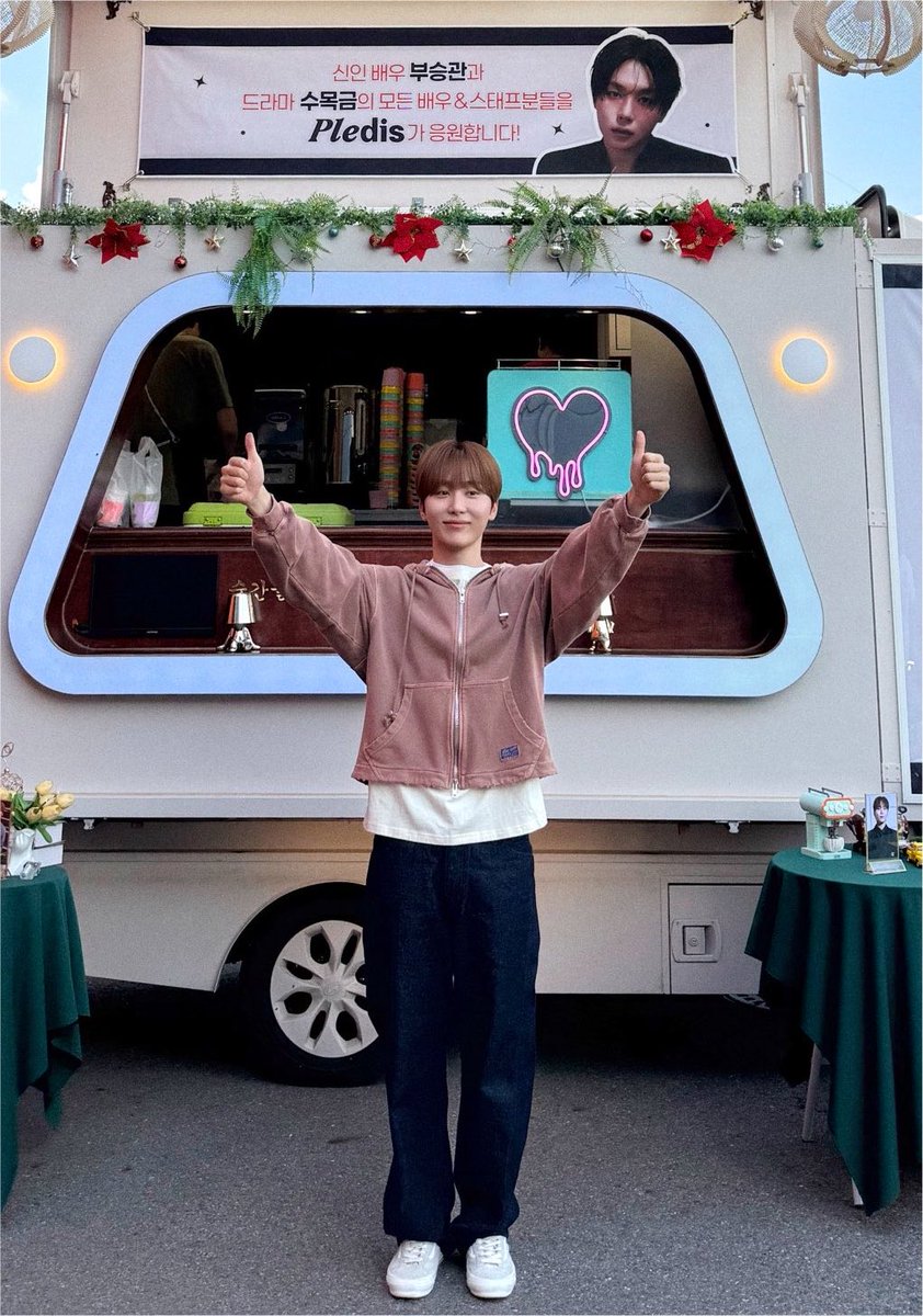 kwansources's tweet photo. sooo many upcoming shows of seungkwan! he’s so hardworking.. 🥹🙏🏻

☑️ the wonder coach
☑️ the great escape

🔜 수목�� wed, thurs, fri (drama) https://t.co/YDFzNIsPLG
