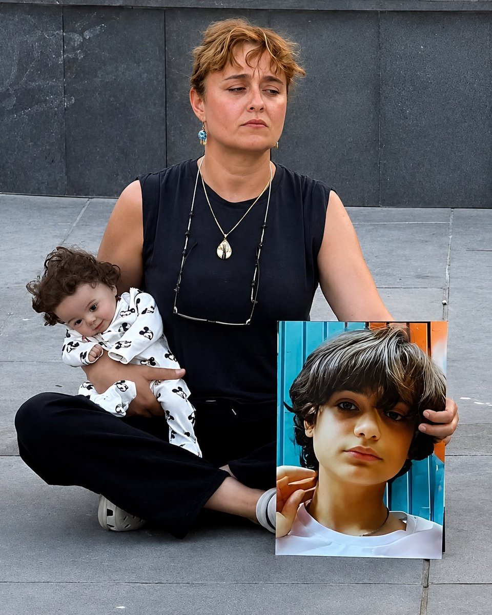 NiluferSabuncu's tweet photo. Gazi Meclisimizde çok sayıda akil, vicdanli, insan evladı, helal süt emmiş milletvekillerimiz var. 

Tıpkı sahipsiz hayvanlarla ilgili yasada olduğu gibi:

#MinguzziYasasıMeclistenGeçecek
#Minguzzi 
#SSÇdeğilBaşıboşÇakal
#CandostDeğilBaşıboşKöpek
#VekillerimizeGüveniyoruz 

@Akparti @MhpTbmmGrubu