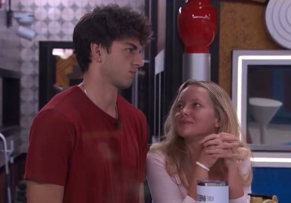 melodrewi's tweet photo. pls i cant go through another divorce @CBSBigBrother @agrodner22 #bb28 https://t.co/XGhmjnLSbb