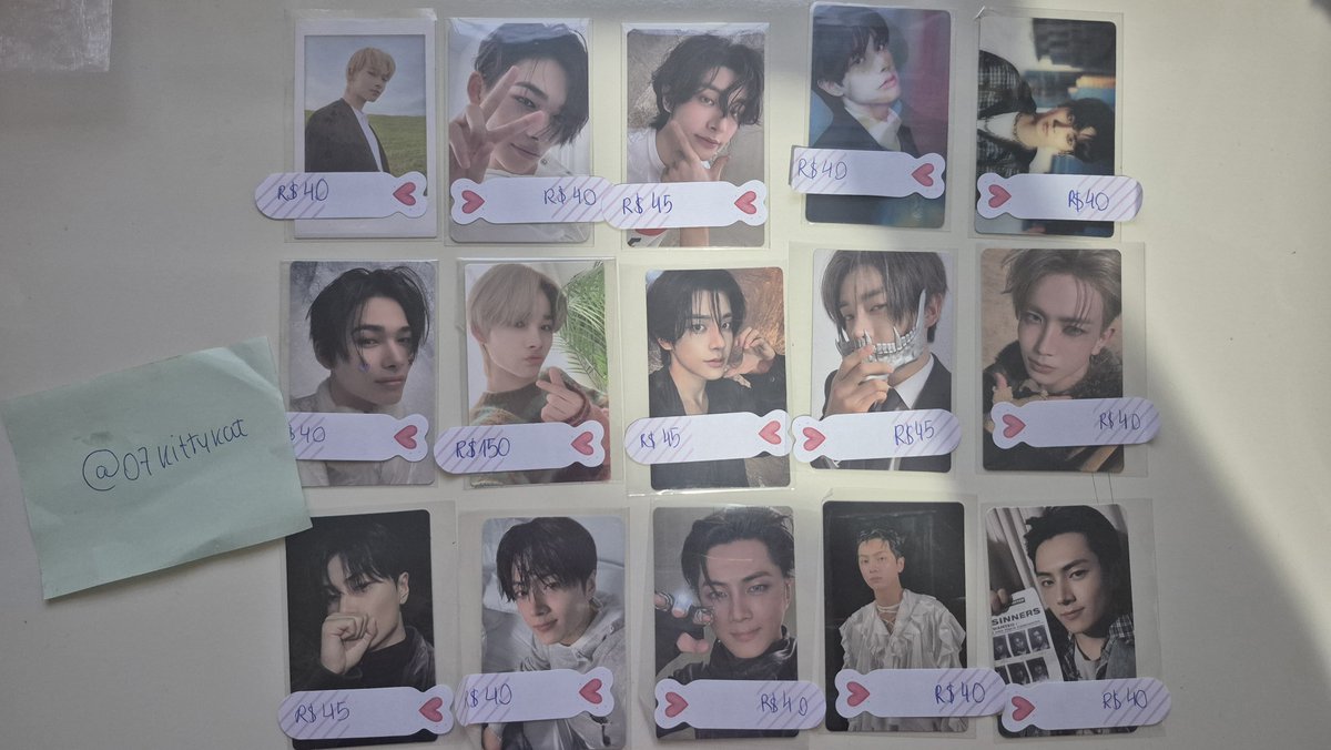 07kittykat's tweet photo. VENDA/VENDO ✨️🎀
- photocards enhypen regulares e pob
- valores na imagem!!
- pagamento por pix
- tenho feedbacks positivos 
- envio em uma semana https://t.co/XOlqq0Fia3