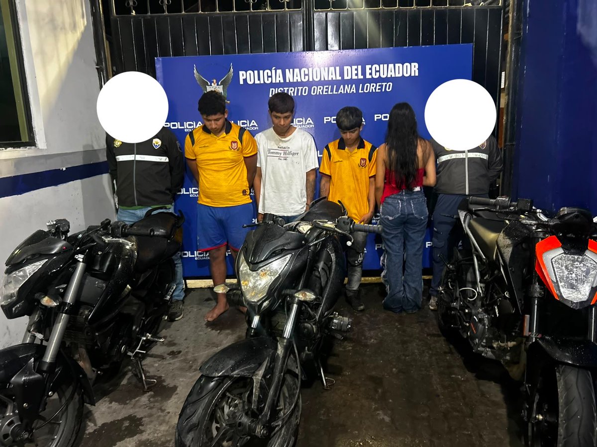 JohnReimberg's tweet photo. OPERATIVO CERO IMPUNIDAD 25 307 
DESARTICULADA ORGANIZACIÓN DELICTIVA DEDICADA A LA TENENCIA Y PORTE ILEGAL DE ARMAS EN ORELLANA.

El operativo fue ejecutado por la Policía Nacional en el barrio El Moretal, cantón El Coca, donde una banda presuntamente vinculada al delito de tenencia y porte ilegal de armas de fuego fue desarticulada durante un allanamiento a un inmueble. 
Como resultado fueron aprehendidos cuatro ciudadanos, entre ellos un adolescente, y se incautaron dos pistolas (Glock y Browin), dos alimentadoras, 41 cartuchos calibre 9 mm, tres motocicletas con fines investigativos, un chaleco balístico y un teléfono celular. Uno de los detenidos registra antecedentes por receptación y tráfico de sustancias sujetas a fiscalización.

APREHENDIDOS:
PACHECO RIOS NELSON ENRIQUE, de 26 años de edad, nacionalidad ecuatoriana.
TENORIO COTERA DAVID CARLOS, 20 años de edad, nacionalidad ecuatoriana.
FOGACHO CANGO EDUARDO SMITH, 22 años de edad, nacionalidad ecuatoriana, registra 01 procesos anteriores en el año 2025 por delito de receptación, tráfico de sustancias sujetas a fiscalización
CHEME VARGAS EMILI BRIGGETTE, 17 años de edad, nacionalidad ecuatoriana, no registra antecedentes.

Fueron puestos a órdenes de la justicia para el debido proceso.

Seguimos trabajando.