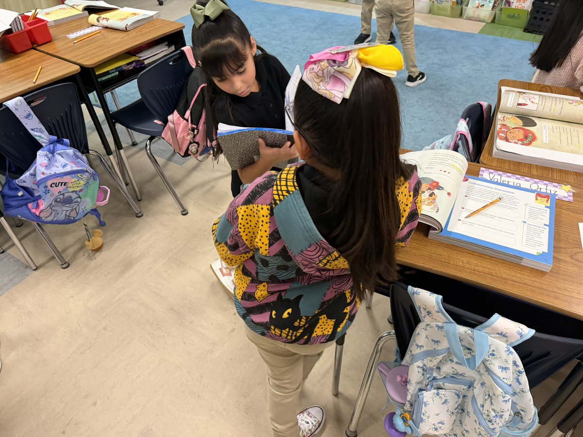 LClemente_BES's tweet photo. Ms. Quian’s class was sharing their text to self connections for the text, Marisol McDonald Doesn’t Match 🧡💙
#RaceToExcellence https://t.co/vOgKBKrH6C