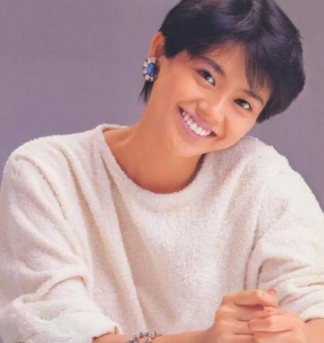 zutomayo_hokan's tweet photo. ずっと真夜中でいいのに。
ACAねの好きなアーティスト

中森明菜
小泉今日子
ジャコ・パストリアス
D'Angelo
Cocco
Groove Theory
シェリル・リン

出典：ABEMA「What is ZUTOMAYO?」、Apple Music「New Year Starters 2021」 https://t.co/Jgq2MwTzNj