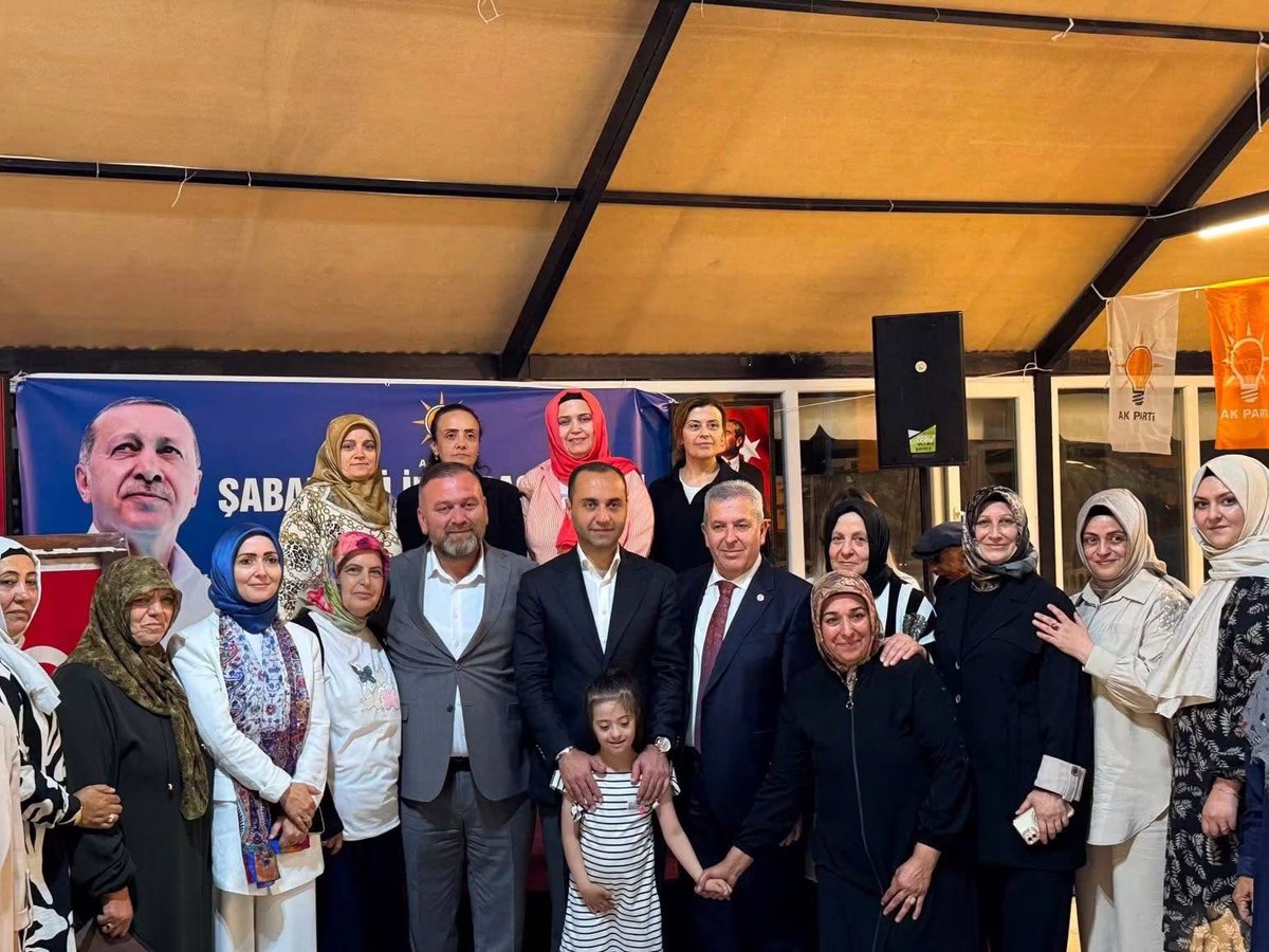 melikecilhan's tweet photo. Şabanözü teşkilatımızla bir araya gelerek İlçe Danışma Meclisi Toplantımızı gerçekleştirdik.
Yürüttüğümüz çalışmaları değerlendirip önümüzdeki döneme ilişkin planlamalarımızı istişare ettik.
Birlik ve beraberlik içinde, Şabanözü’müz ve Çankırı’mız için çalışmaya devam… https://t.co/iyCxfSbPzk