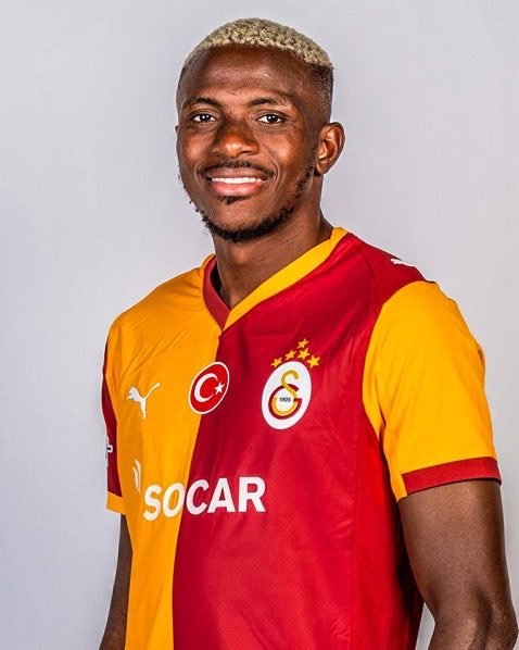 alhdaaf09's tweet photo. 🚨🇹🇷 رسميًا | فيكتور أوسيمين (27 عامًا) ومحمد صلاح (34 عامًا) سيلعبان في الدوري التركي خلال موسم 2026/27! ✅ https://t.co/3xY2aDvzMT