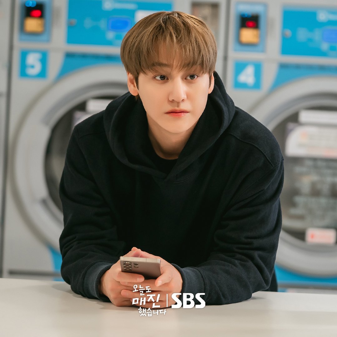 youngahh62's tweet photo. 수요일의 해피이안🐯 #김범 https://t.co/uT1xhxt5Il