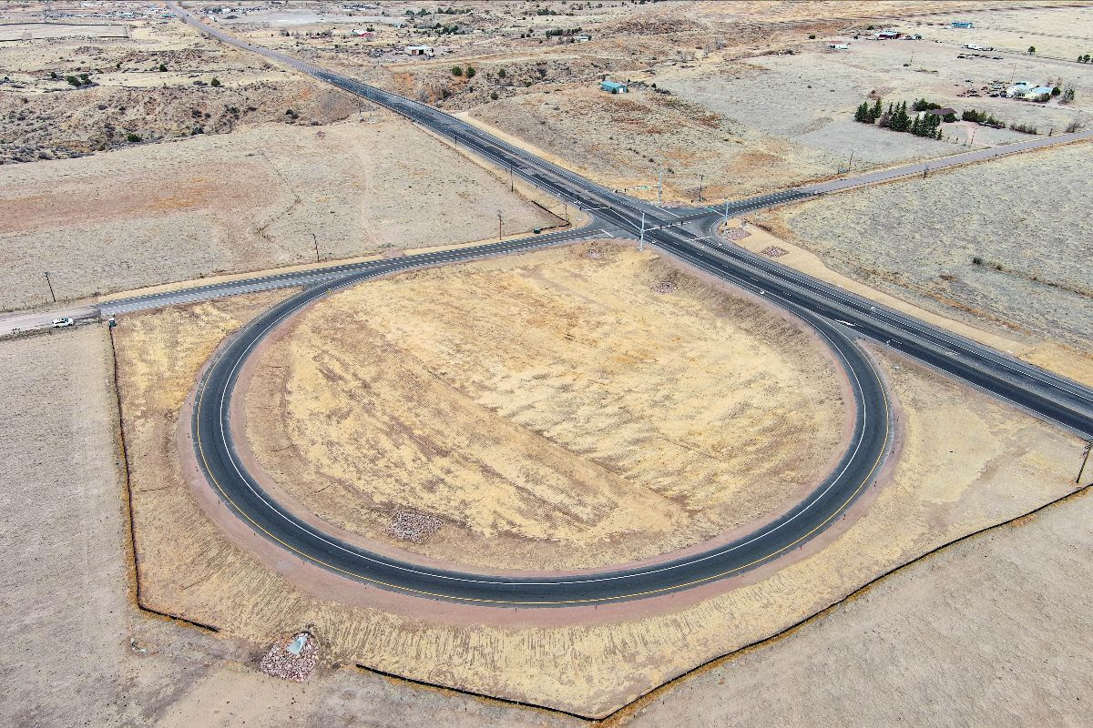 ColoradoDOT's tweet photo. #CDOT #News: Military Access, Mobility & Safety Improvement Project in @epccolorado_. Five-Year, $161 Million Transportation Project Serving Pikes Peak Region Military Installations Reaches Completion.
📰https://t.co/RA7F1mLjP1
#KnowBeforeYouGo #MAMSIP @CityofCOS https://t.co/pnLuc6u0iO
