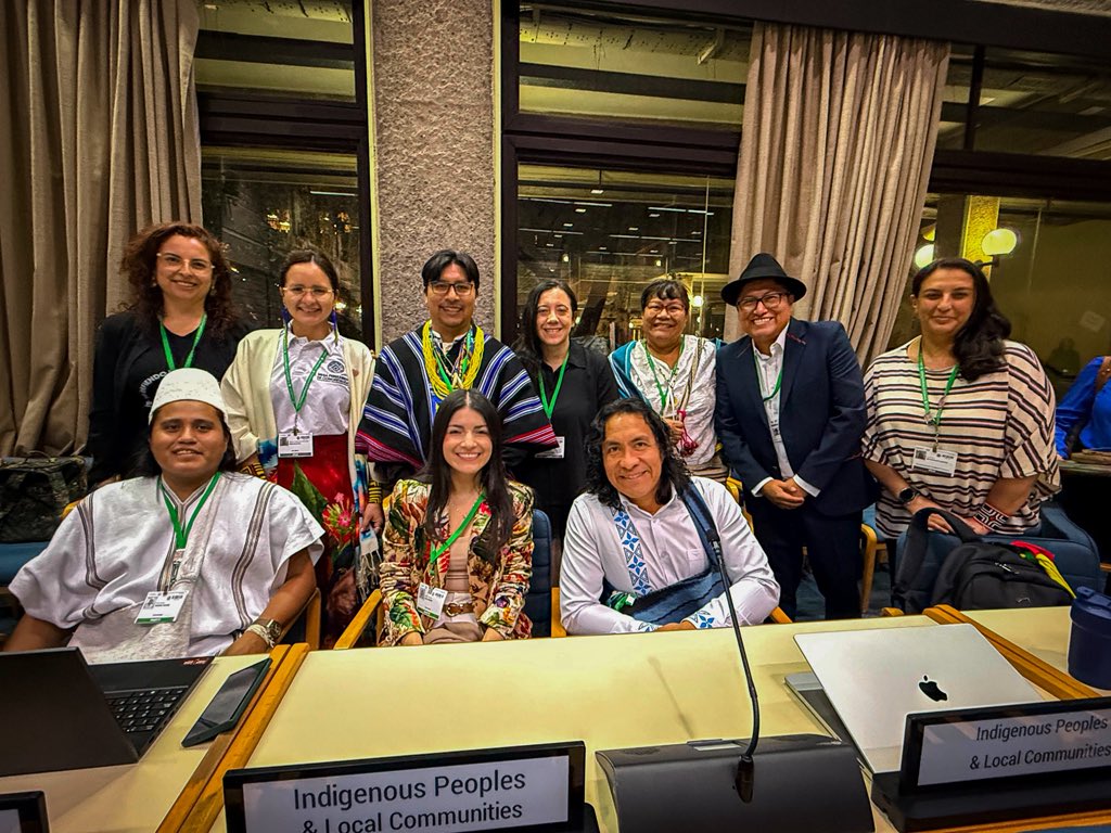 MPCindigena's tweet photo. 🌍 La MPC participa en Nairobi, Kenia, en la séptima reunión del Órgano Subsidiario sobre la Aplicación (SBI-7) del Convenio sobre la Diversidad Biológica (CDB), junto a representantes del Movimiento Indígena Colombiano. https://t.co/vKF9k5aA6D