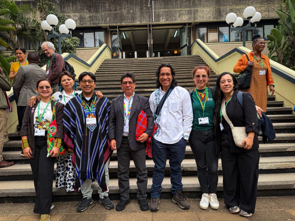 MPCindigena's tweet photo. 🌍 La MPC participa en Nairobi, Kenia, en la séptima reunión del Órgano Subsidiario sobre la Aplicación (SBI-7) del Convenio sobre la Diversidad Biológica (CDB), junto a representantes del Movimiento Indígena Colombiano. https://t.co/vKF9k5aA6D