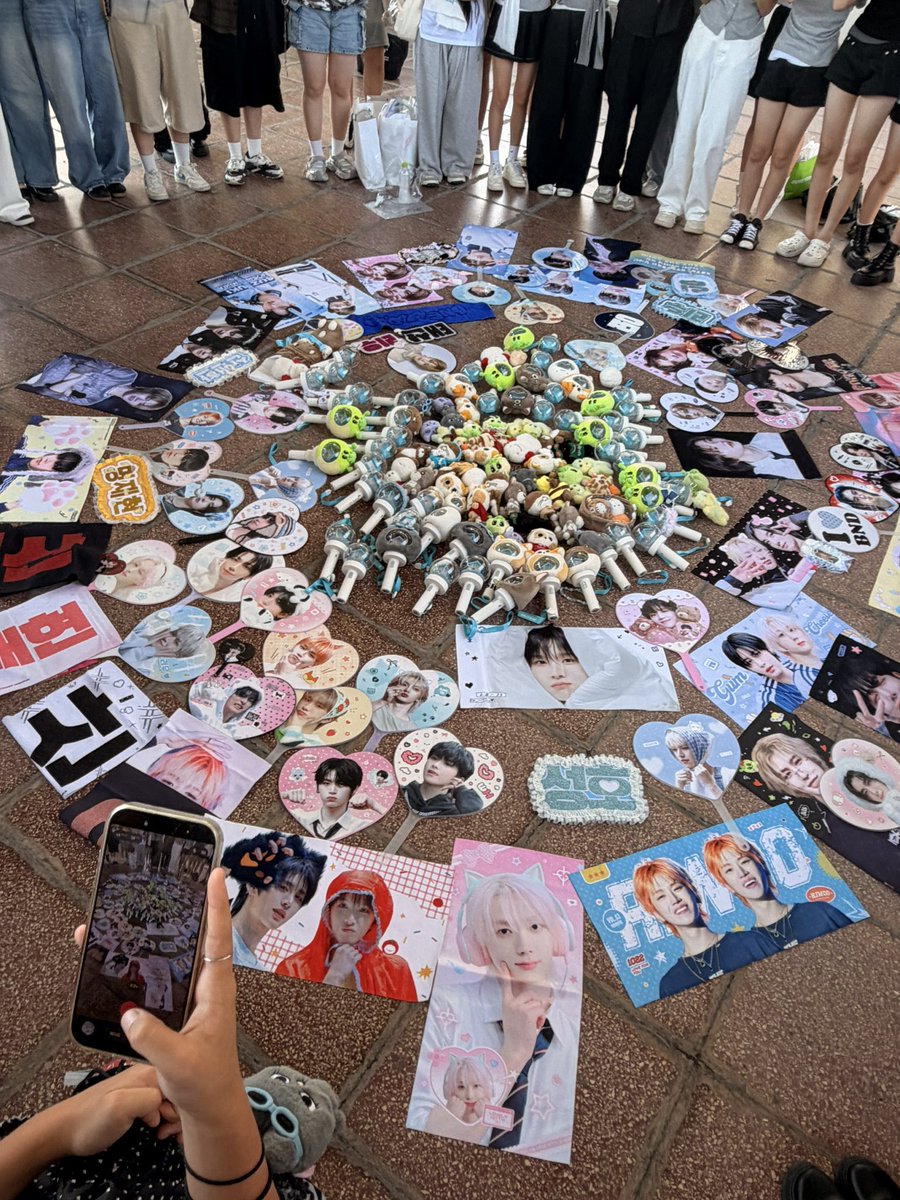 shxzvc_'s tweet photo. ྀི১ 나랑 친해질 미소녀 원도어 구해요 // ໒꒱ིྀ

흔적 다 잡아요 !!

♡ - f  
r - DM &amp; f

#원도어트친소 #원도어_트친소 https://t.co/By7qQ6h75y