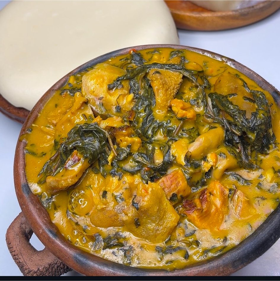 IfeomaIgbotic's tweet photo. Igbo cuisine is over 1,000 years old.

The claim by an Okpeke that Igbo dishes are less than 100 years old is false.

Our forefathers were not eating sand, they nourished themselves with wholesome meals.

Onugbu, Nsala, Oha, Okwuru, Egusi, yam, Ukwa, Okpa etc.. have existed among the Igbo for generations, they are part of our culinary heritage. 

Stop speaking on other people’s culture 
if you are going to spread distortion. 

In addition, stockfish isn’t a dish, it’s a fish.