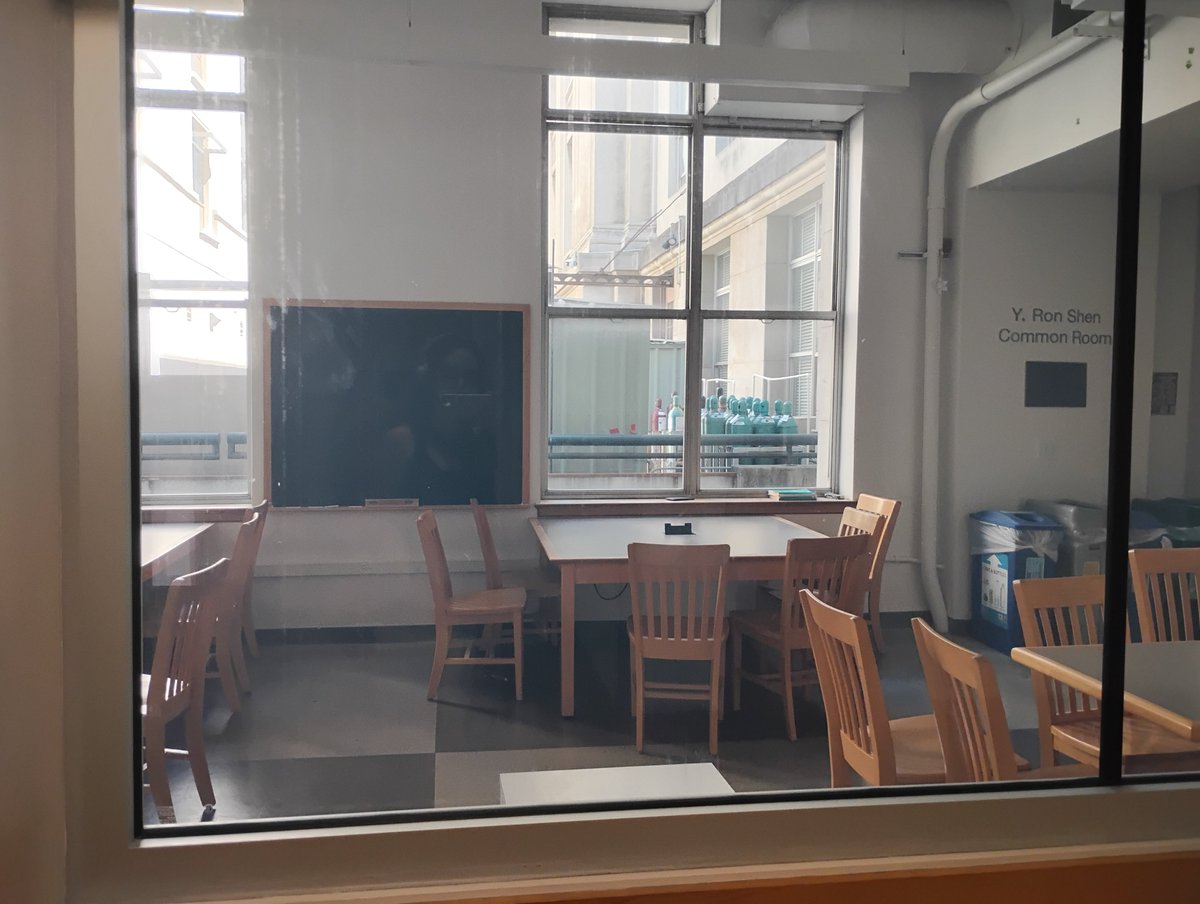 computernonce's tweet photo. @UCBerkeley @UCBerkeley
#physics #oppenheimer https://t.co/Lq1uucAMWy