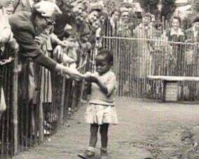 SmartRandomGuy's tweet photo. Your ancestors used to keep little Congolese children in human zoos in Belgium. Morocco has done nothing of this nature. You ain’t the one giving morality lectures on colonialism https://t.co/GUwL6sGpRL