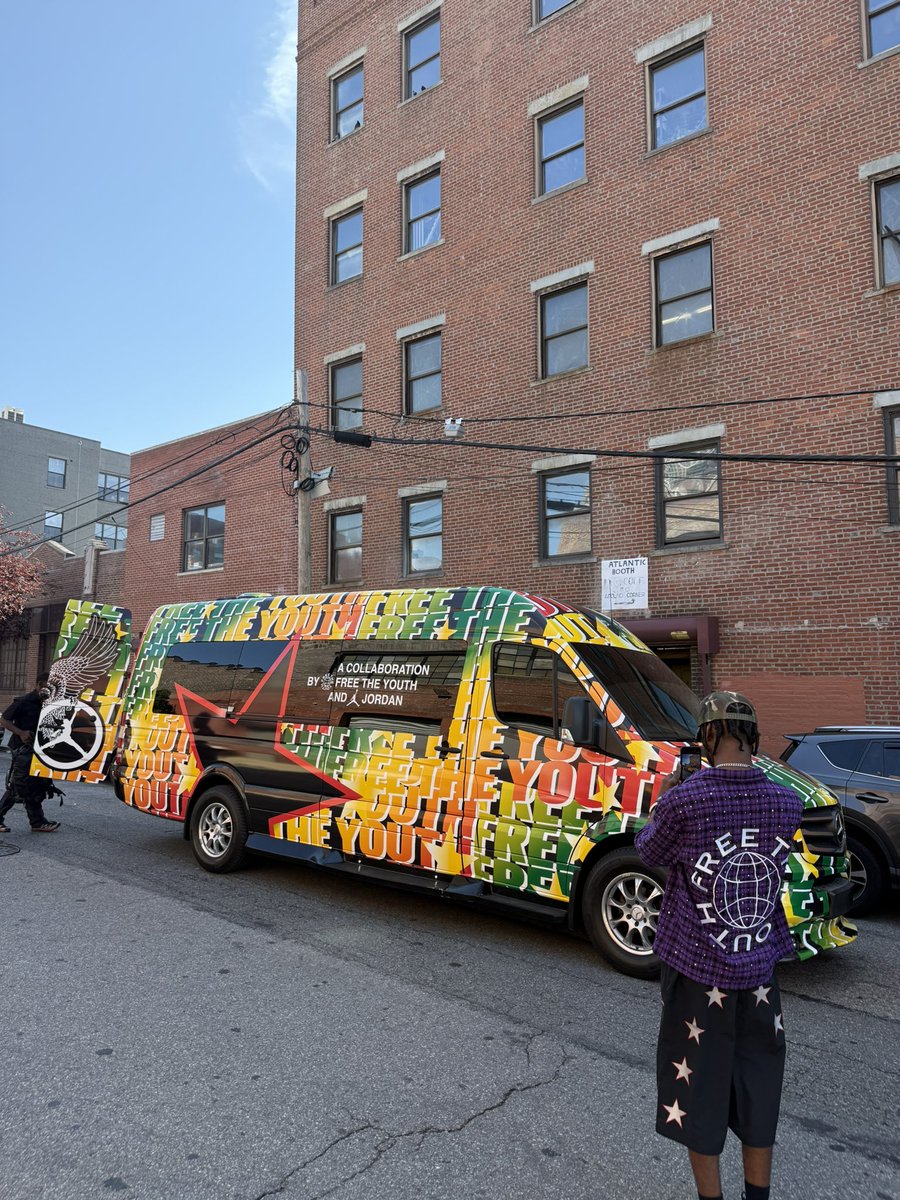 JaeTips's tweet photo. Free the youth pulled up on me in the Bronx 💫 https://t.co/wOxJvW0SK0