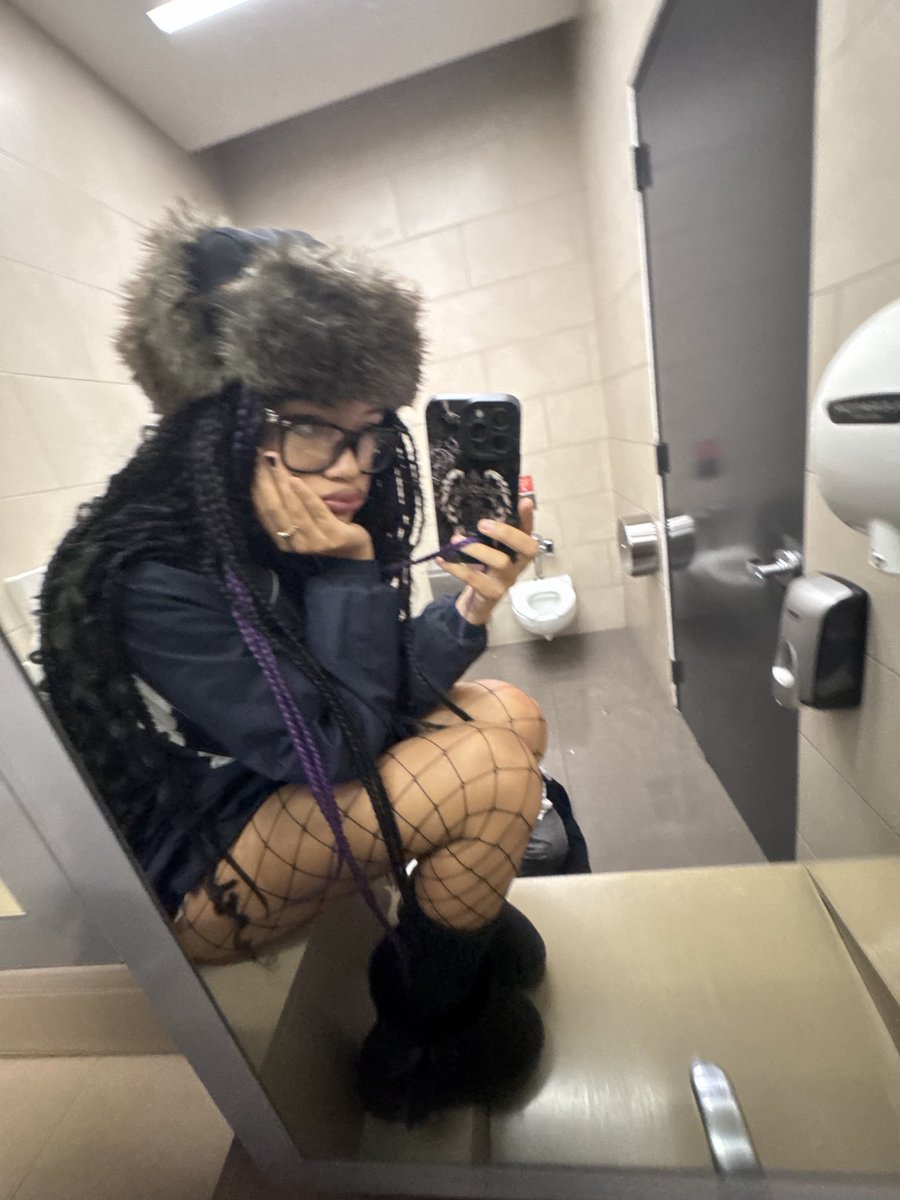 silentriri's tweet photo. Extraño tanto esas trenzas https://t.co/YvxamGMdjQ