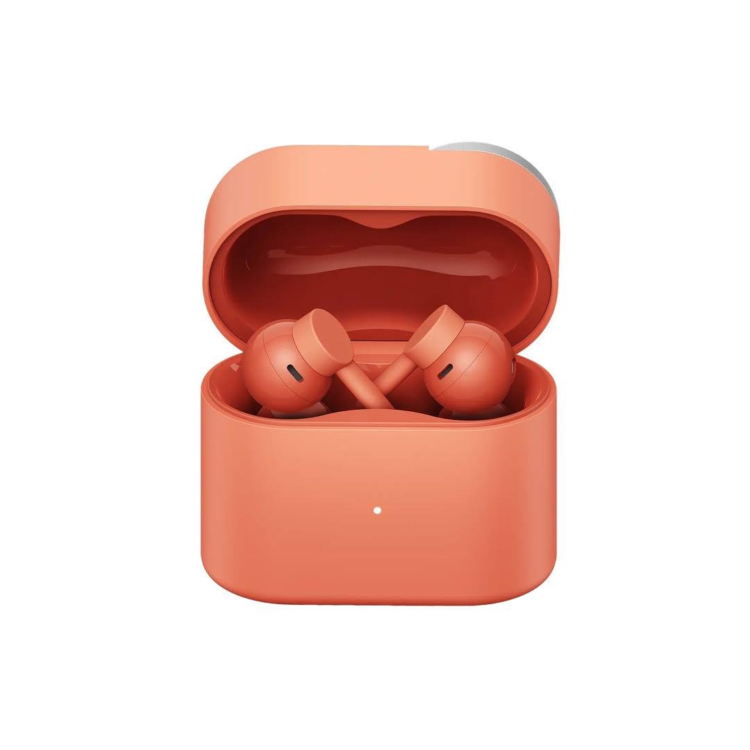 jeshwinjai's tweet photo. CMF Clip Pro is officially here! 🎧 
Clip-on open-ear design
Built-in Smart Dial on the case for physical controls
10.8mm drivers
LDAC Hi-Res audio
32.5 hours of battery life
Price : $100
 #CMFbyNothing #WirelessEarbuds #cmfclippro https://t.co/mFfltWQRrz