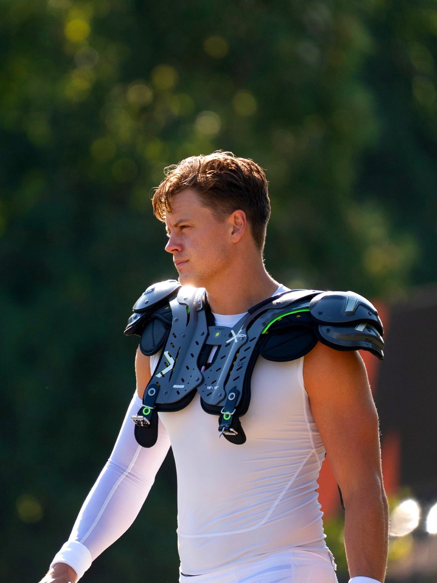 goodgirlfaith13's tweet photo. 40 days until Joseph is on our screens playing football again. https://t.co/dWoiOKZ5t1