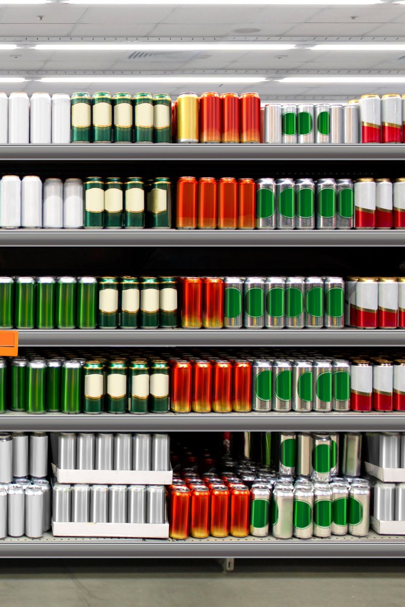 ReciklerkoCans's tweet photo. Brandless beer cans ✨🛒🍺
https://t.co/XKr2GDx55x
#beer #beercans #mockup #design #beverage #retaildesign #planogram #shelves #supermarket #grocerystore #ulm #danube https://t.co/6iLgoRi6DX