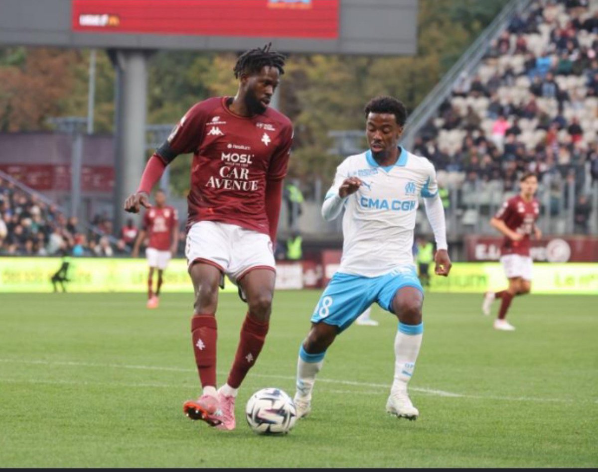 THE_Grumpy63's tweet photo. Pour remplacer pierre Émile hojberg en cas de départ : boubacar traoré ( 24 ans  ) pourrais être un bon profil pour l’OM , le joueur de wolverhampton est évaluer à 4 million d'euros est a déjà connu la ligue 1 avec Metz . Vous en penser quoi ?
@OM_Officiel https://t.co/ZcrZFZIfoK