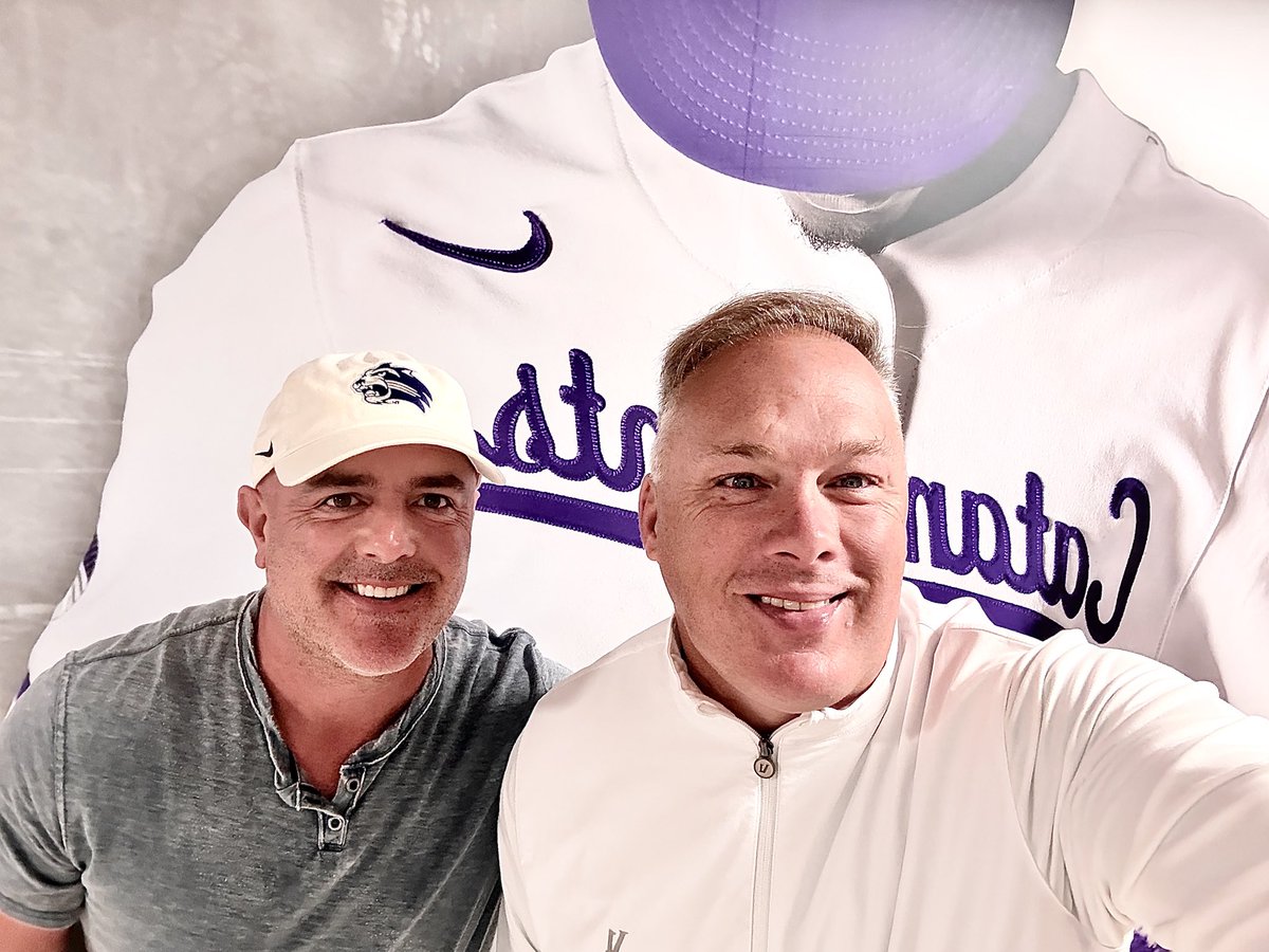 CoachCollins's tweet photo. it was an Awesome Day 4️⃣ in 
CATAMOUNT COUNTRY!!!

Thank you @CoachKerwinBell for
All the Access &amp; the Honor of Speaking to our @CatamountsFB Team. 

@Bojangles was a perfect end to a perfect trip to The WHEE. https://t.co/WedKwdP7yH