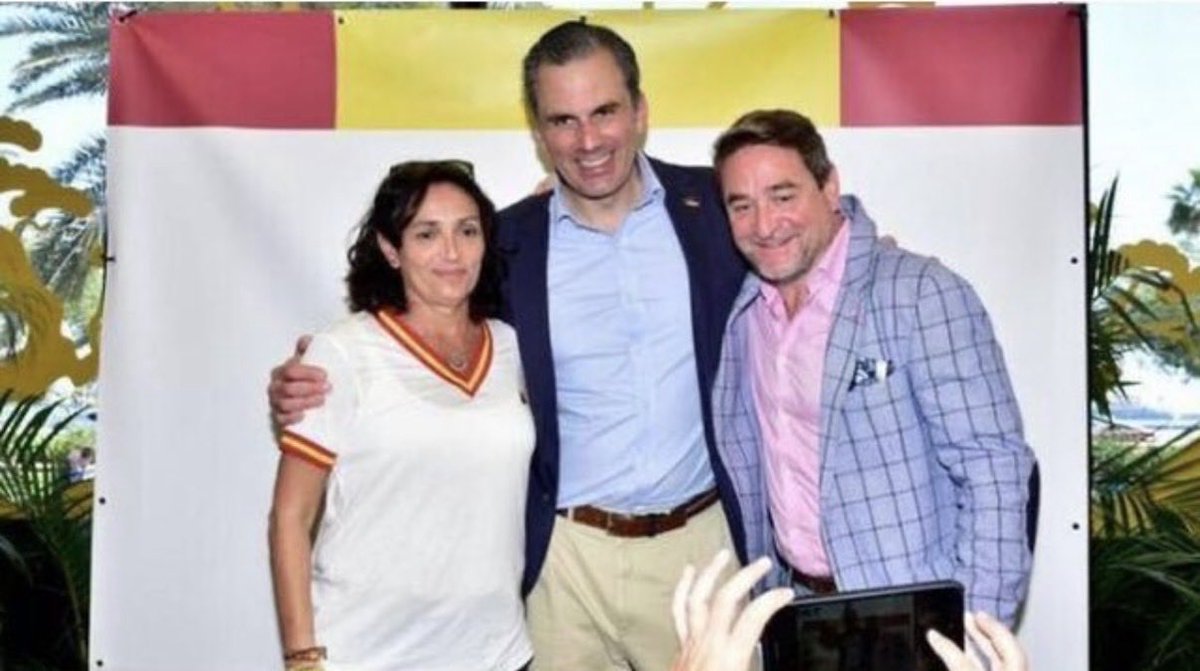 VickyRosell's tweet photo. Un delincuente preso-ex juez-se querella para seguir dañando a su víctima.(Yo).
Va contra mi pareja, periodista, y una jueza de Madrid lo manda a juicio por publicar la verdad. 
La AP de Madrid-sección 4ª-restringe la acusación.👍🏾
Pero el daño continúa. 4 años más de #lawfare 👇🏾 https://t.co/BjpJtR1wBu