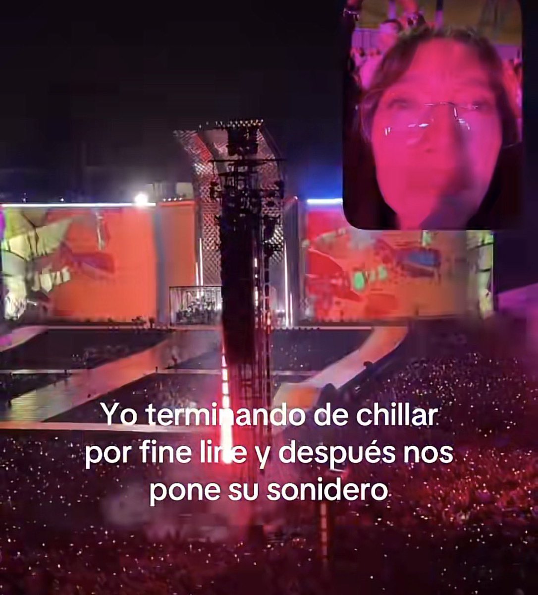 youareinlovegf's tweet photo. estoy MUERTA de risa 
viva méxico viva méxico 🗣️ https://t.co/S5HTWrNhFl