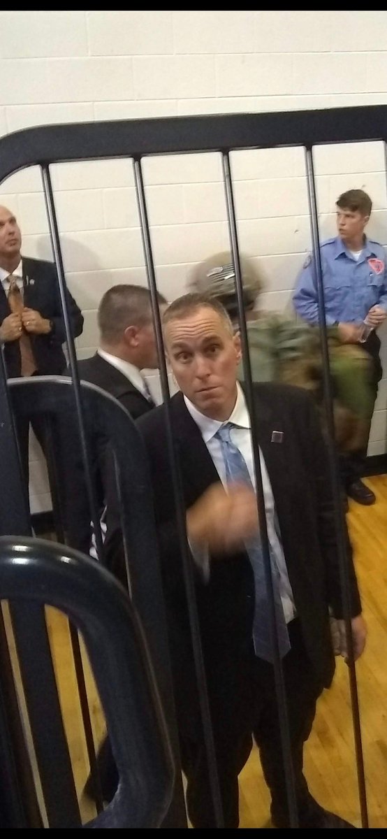 Diddles711's tweet photo. @bornhoosier83 @ProjectConstitu It sure does. This is him from a rally I was at during Trump's first term. https://t.co/uPVKqELHYR