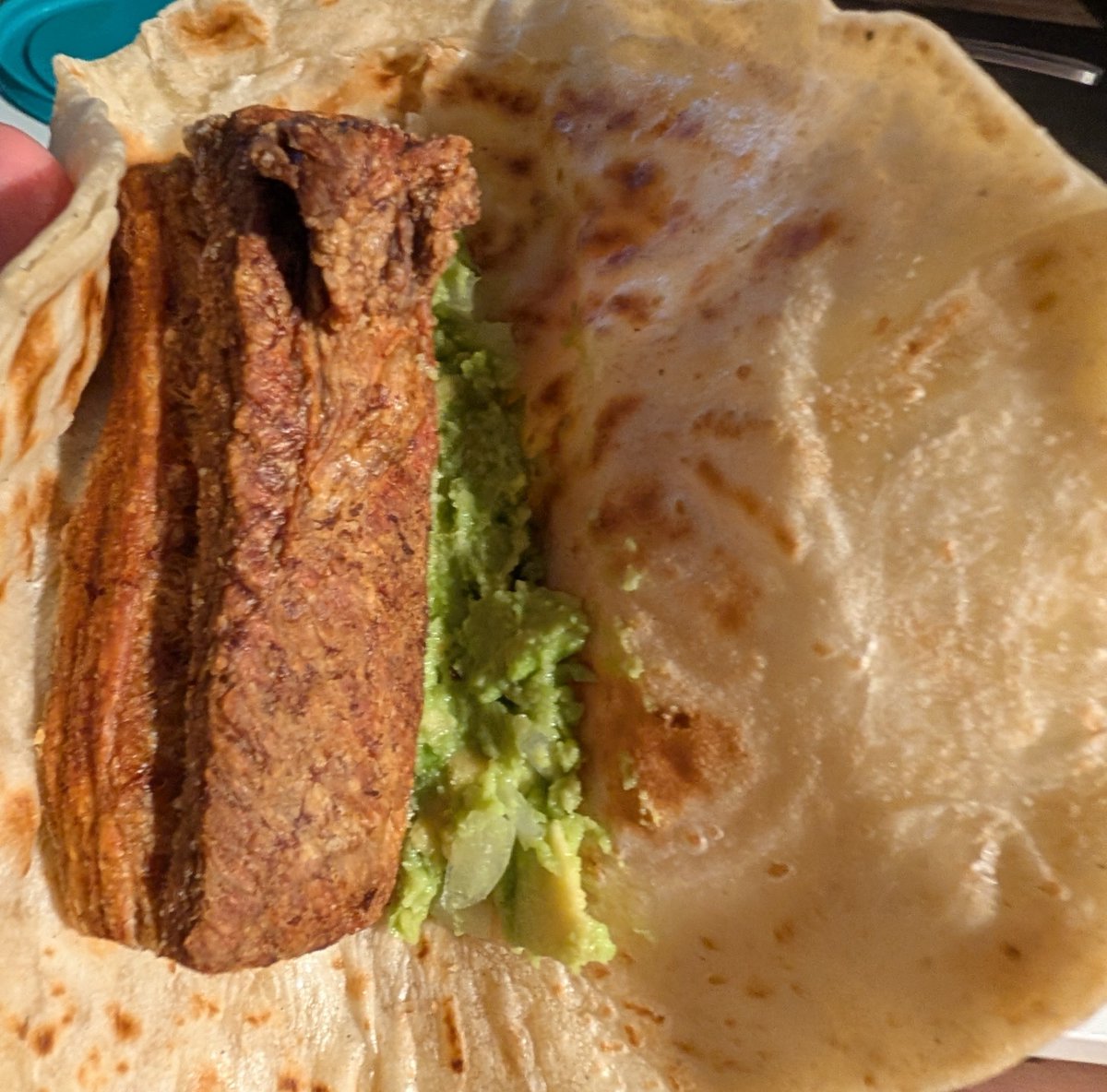 BalloonsBunny's tweet photo. Made chicharrónes and flour tortillas the other day~ they came out delicious 😋 https://t.co/01gEs5Qgq8