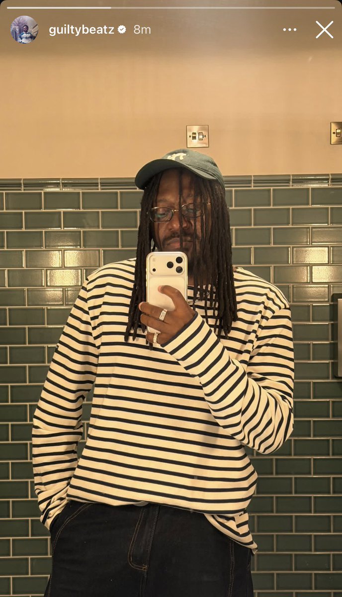 UpdateProducers's tweet photo. 🚨🥁music producer GuiltyBeatz with a selfie picture on his IG story 😊 https://t.co/moprizPxEn