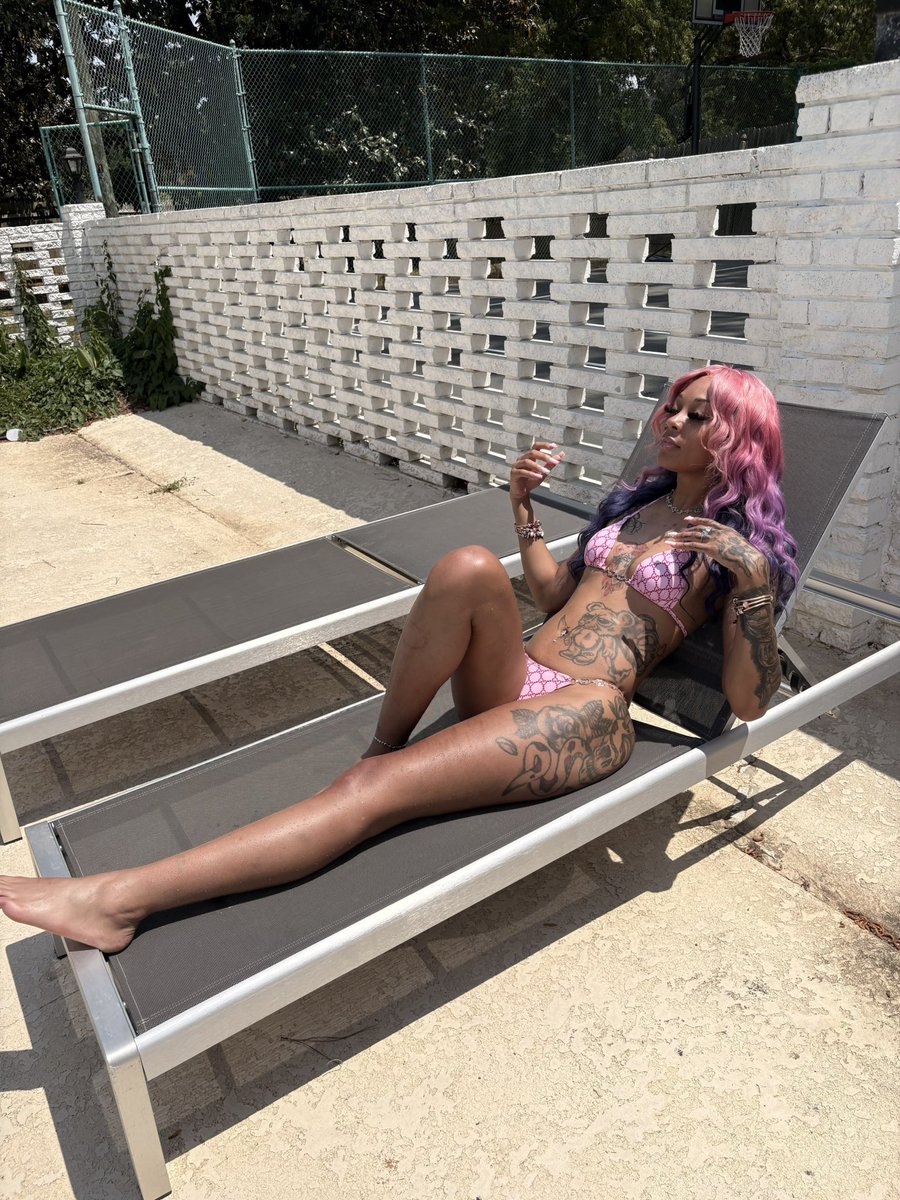 cintaboudaes's tweet photo. Always looking hot and sexy 💋🥰

Still taking bookings for ft and link 
#memphisfreaks
#901freaks
#901sluts
#bigbootyfreaks https://t.co/bcQPl9u5KW
