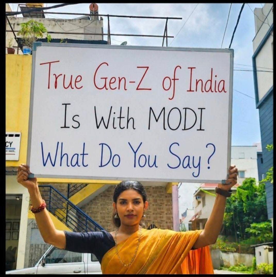 sikhaula's tweet photo. Gen Z कहें या जेन जी 
ये देश के खिलाफ नहीं हैं
सरकार के खिलाफ नहीं साथ हैं
न होते तो न तीन बार सरकार बनती
और न ही 19 राज्यों में सरकार होती
हां यह सच है
Tru Zen Z i of india is with Modi https://t.co/5yJHkrNXyb