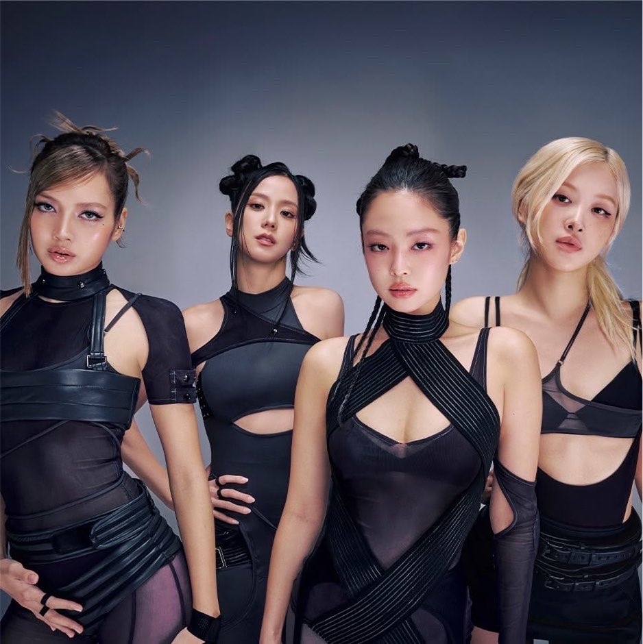 curiorune's tweet photo. BLACKPINK’s 10th anniversary with a special surprise 👀🖤🩷🎶 https://t.co/uwyFq2z3Vi