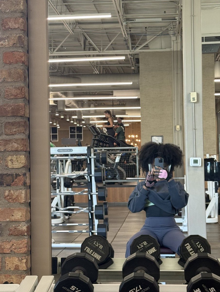 hewantspretty's tweet photo. Abt me :

25 y/o , Single , Based in KCMO

- chill lady ( okay w/ 420🍃 &amp; drinks🍷)
-discrete and private always 
-clean and verified 
-real &amp; reviewed
- freaky &amp; fun https://t.co/m5sfgLYoaA