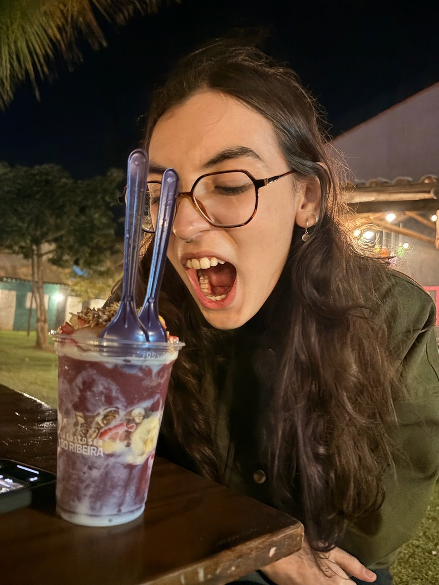 weiszart's tweet photo. eu e minha mutual sendo idiotinhas juntas https://t.co/hnlU4JQcqb