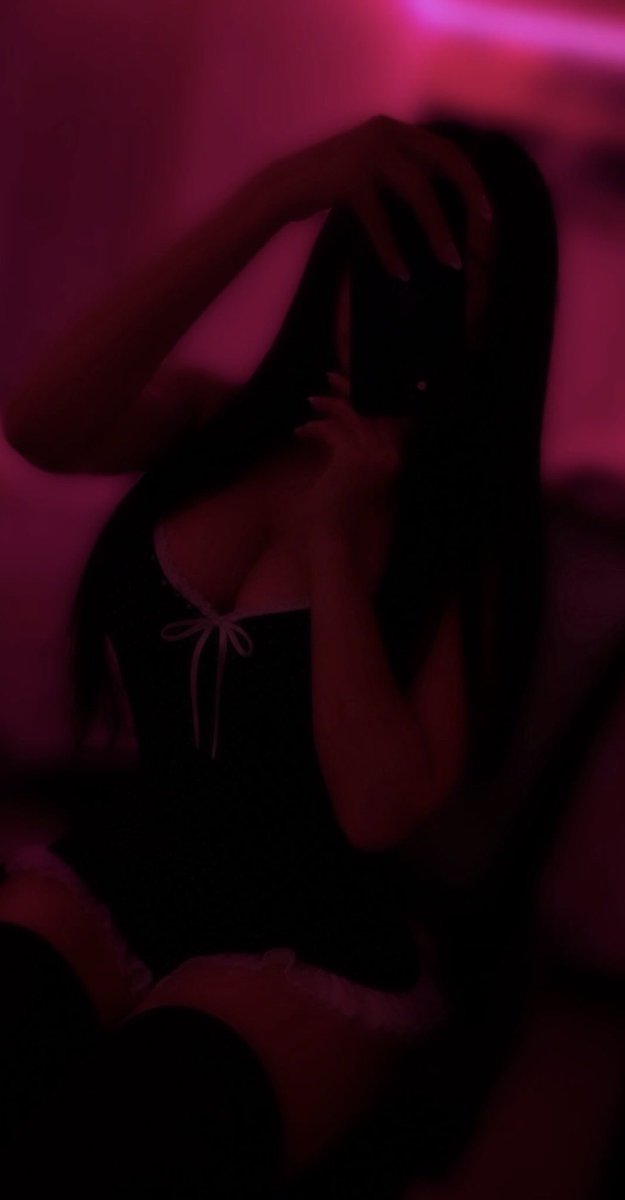 littwlkid's tweet photo. haii im a new seller im a hispanic ^^ ill help you with any of your kinks ~dm for menu~ i accept apple pay and rbx gift cards :p #nsfwtwtًً #nsfw #egirl #selling #seller #cnc #sizekink https://t.co/xz8uiCZ0SY