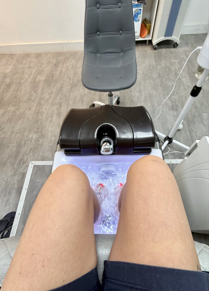 monkeypaws8's tweet photo. Nothing beats a pedicure. Treat me to my next one on Throne 💅🏻 Check out Pedicure on my Throne Wishlist! https://t.co/cyaduMAl42 #feetworshi̇p #usedsocks #findom #feetfinder #socksales https://t.co/gpEdbAfJE5