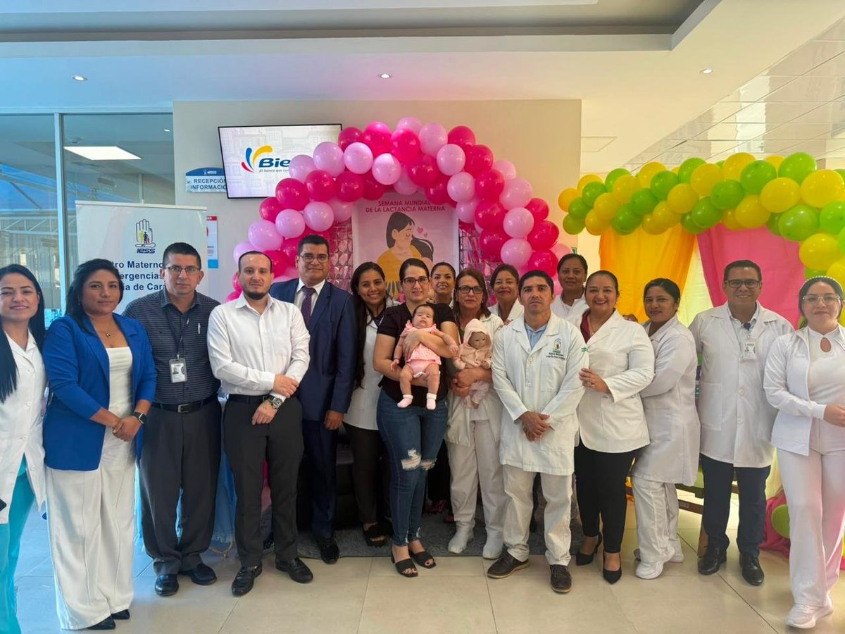 IESS_Manabi's tweet photo. #IESSteCuida | En la Semana Mundial de la Lactancia Materna, el Centro de Salud C Materno Infantil y Emergencia Bahía realizó una charla interactiva y show de magia 🎩 para promover, junto a pacientes y sus familias, los beneficios de la lactancia materna para madres y bebés. 👶 https://t.co/6LnJs5y7OH
