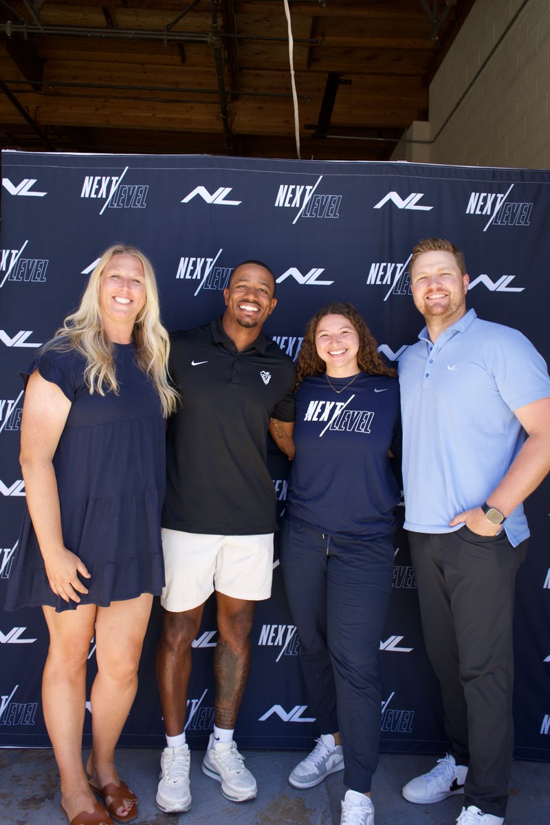 nextlevel_ball's tweet photo. The team behind creating the BEST youth sports experience πͺ Celebrating another year of wins and the people who make it all happen π€
#NextLevel #youthsports https://t.co/xUnRSyWuP8