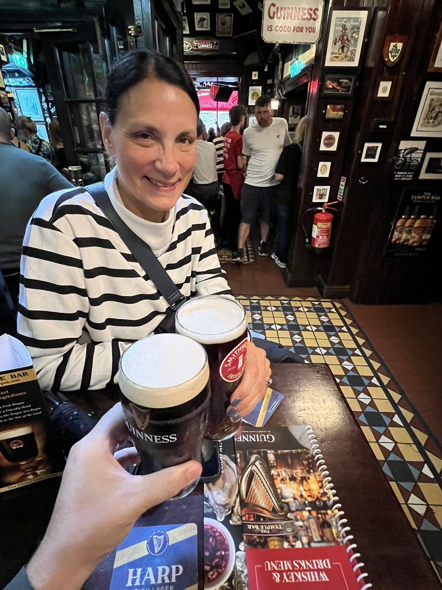 CoachFlan's tweet photo. 4 cities/county’s
4 coaching clinics
Having fun with @mamaflan6 along the way.
Clinic #1 = Dublin, 🇮🇪 
@SEHS_BASKETBALL https://t.co/guApZadDqa