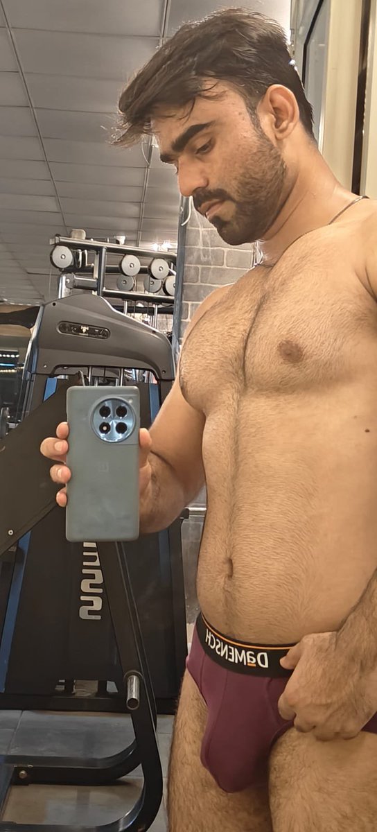 thepervertdemon's tweet photo. #HunkDad #gymtime #underwear #hot https://t.co/QWoyzLu0vD