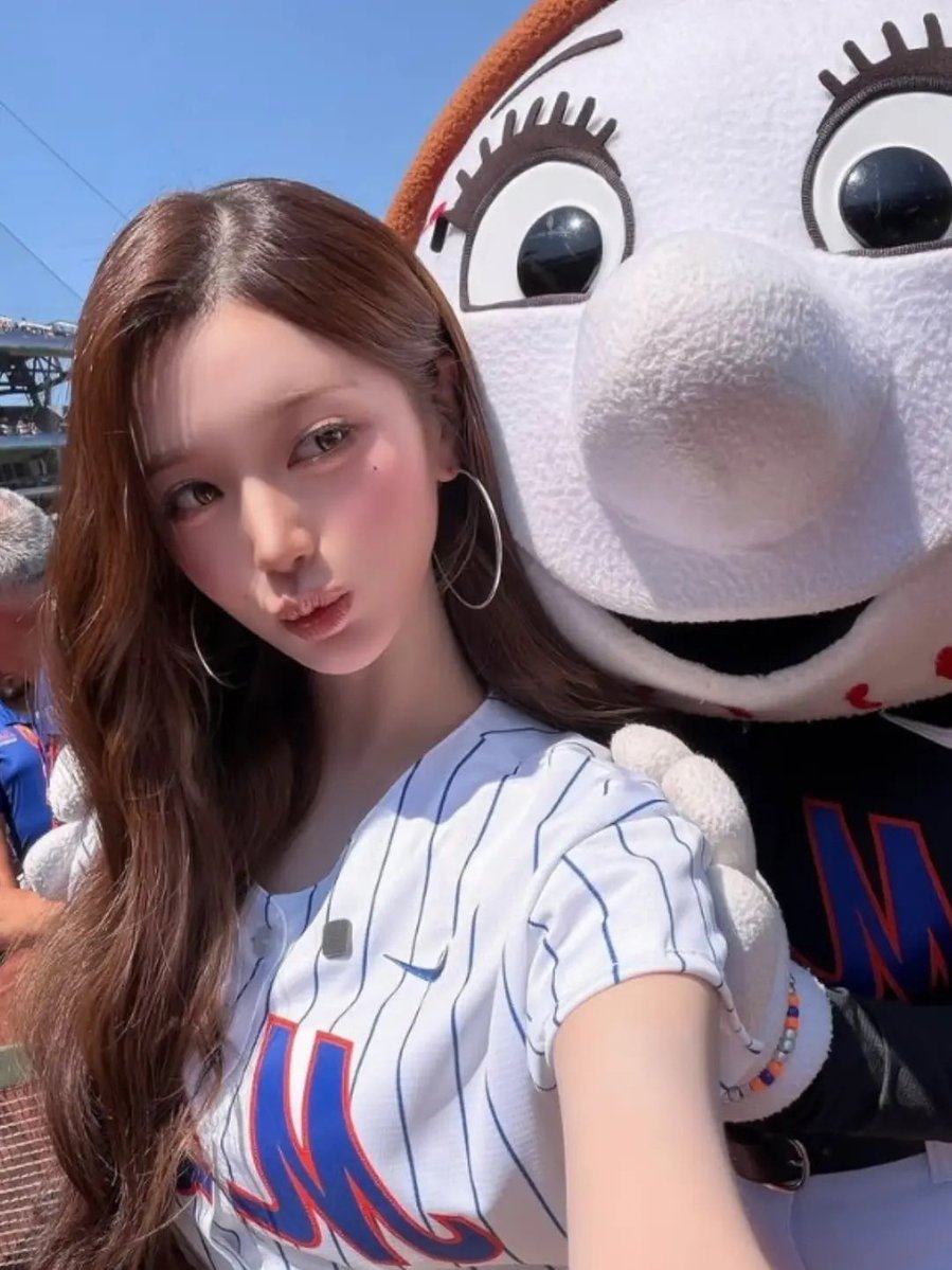temuoppa's tweet photo. #IZONE_WITH_WIZONE  おはよう😃ウォニョンベイビー。今日が楽しみウォニョンにとって良い一日となります様に https://t.co/Mr25yeiav3