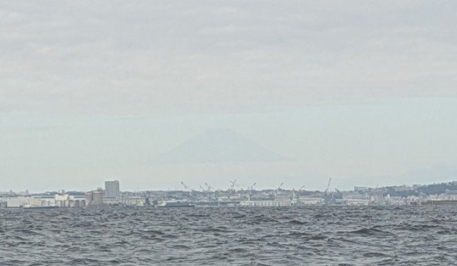 yoippari_craft's tweet photo. 薄っすら富士山みえる https://t.co/xKwIMJY59w