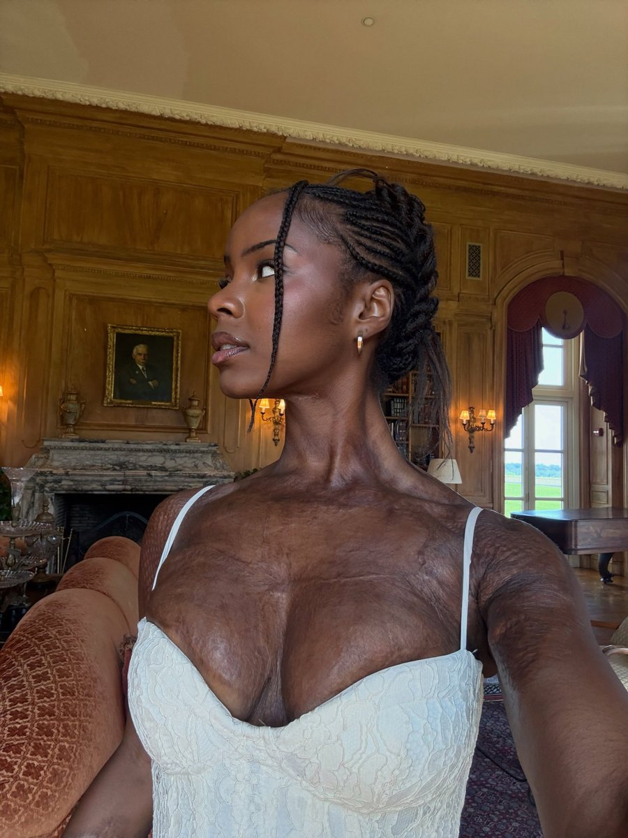 darkskinwomen_'s tweet photo. She’s absolutely gorgeous 😍🥰🤎 https://t.co/wVxv9AgP7m