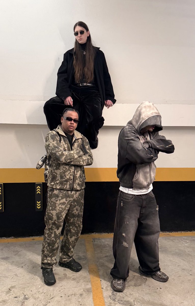 mingrenfang's tweet photo. Major RD x Felca x Ryu, the Runner https://t.co/fQgJKSw4eM