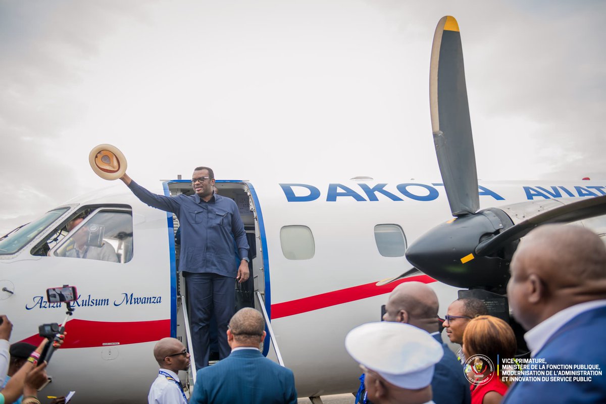 FPubliqueRDC's tweet photo. 🇨🇩 04.08.2026 | Cap sur le #Sankuru. 

Le Vice-Premier Ministre Jean-Pierre @LihauEbua est à Lodja pour entamer une nouvelle phase de son itinérance administrative en provinces.

Une démarche de proximité destinée à accompagner les réformes, renforcer les capacités des services publics et améliorer durablement la gouvernance administrative locale.