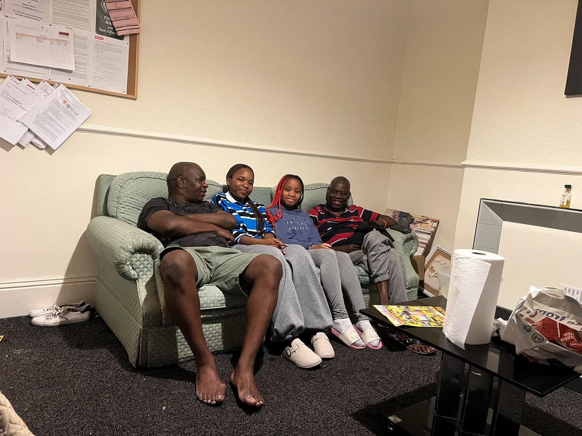 CarolMolwa7227's tweet photo. Thank you, Shepherd Yuda, Patson Muzuwa and Michelle Rwatiringa, for taking time to meet my daughter Margaret Molwane today. It means a lot to us and we truly appreciate your kindness, inspiration and the important work you continue to do. https://t.co/LJNKMFmYH3