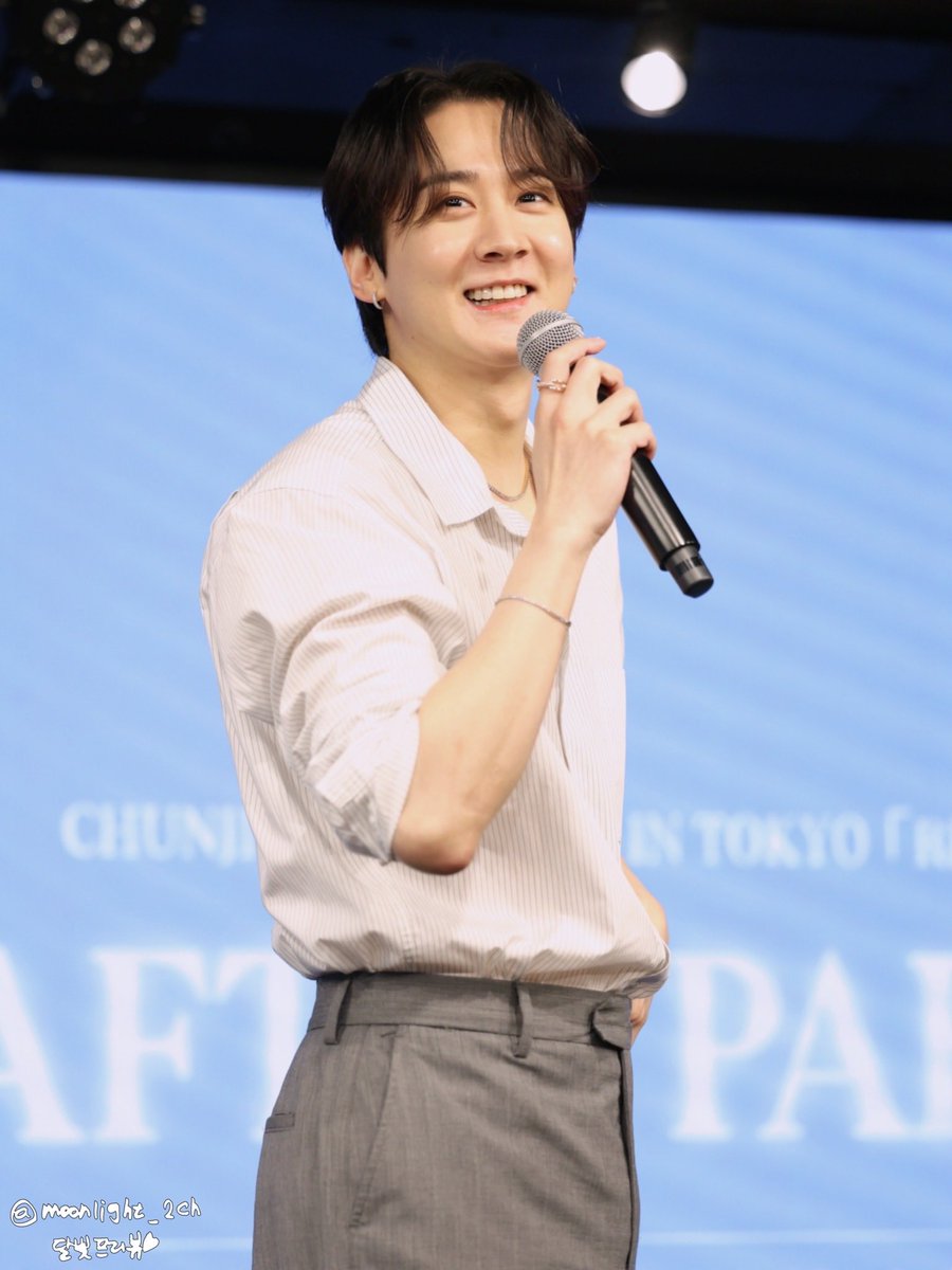 moonlight_2ch's tweet photo. [PREVIEW] 260802 2026 𝘾𝙃𝙐𝙉𝙅𝙄 𝙅𝘼𝙋𝘼𝙉 𝙁𝘼𝙉𝙈𝙀𝙀𝙏𝙄𝙉𝙂 𝙄𝙉 𝙏𝙊𝙆𝙔𝙊 『𝙍𝙀 : 𝙋𝙇𝘼𝙔』 after party 1부

큰 하트 한다구 손 올리니까 보이는 한 줌 허리😭

#틴탑 #천지 #이찬희 #TEENTOP #CHUNJI #LEECHANHEE https://t.co/bzla5IYWXQ