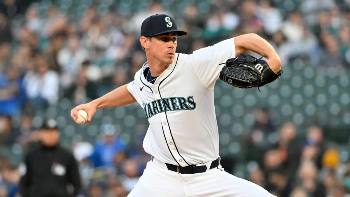 RealSharpStats's tweet photo. TUESDAY MLB PLAYS (8/4) 🔥⚾

Trey Yesavage OVER ⬆️ 5.5 Strikeouts - Yesavage brings high-upside swing-and-miss stuff to the mound. He has proven he can comfortably rack up strikeouts when his pitch count allows, making 6 Ks very attainable for the young arm tonight.

Emerson Hancock OVER ⬆️ 4.5 Strikeouts - Hancock has been steadily missing bats this season, racking up 102 Ks over 110 innings of work. He easily cleared this line with 5 strikeouts in his last outing and sits in a great spot to carve again tonight.

MacKenzie Gore OVER ⬆️ 5.5 Strikeouts - Gore is an absolute strikeout machine right now, fresh off a dominant 9-strikeout masterpiece over 7 innings in his last start. 6.5 is a number he blows past in bunches when he is this dialed in.

Joe Ryan UNDER ⬇️ 5.5 Hits Allowed - Look for Ryan to heavily limit hard contact tonight. When his command is sharp, he is incredibly tough to square up, making the under on 5.5 hits a very strong position as he aims to bounce back and work efficiently.

LET'S CASH OUT TODAY! 🤑🤑🤑

All plays and charts powered by @OutlierDotBet 
Start your FREE 7-Day Trial Here: https://t.co/wjAZIWO5IW

#Prizepicks #MLB #Underdog #Parlay #gamblingX #GamblingTwitter