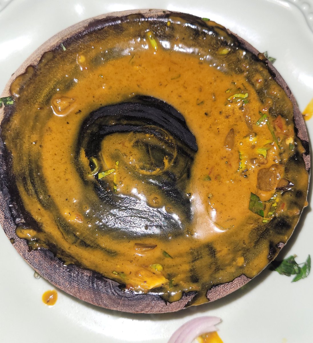 DanielRegha's tweet photo. Something needs to be done about this nkwobi plate, very deceitful. Biggest scammmm. https://t.co/qQMJKvd1vM