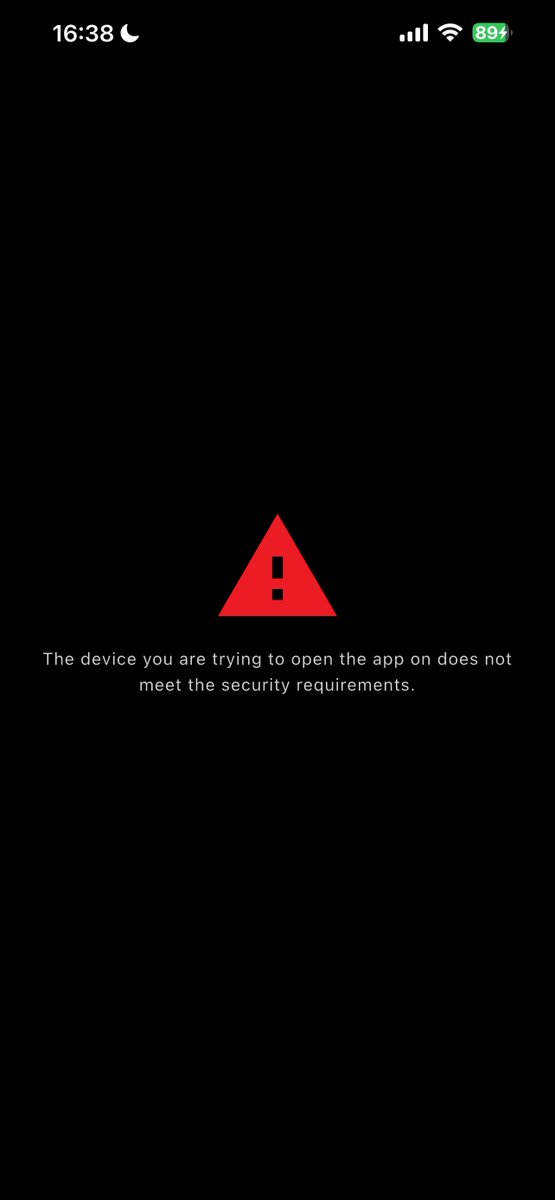 Adrian_Orrante's tweet photo. @SoyCristianRey La app no funciona en iPhone 😫 https://t.co/1bmFnEwMzc